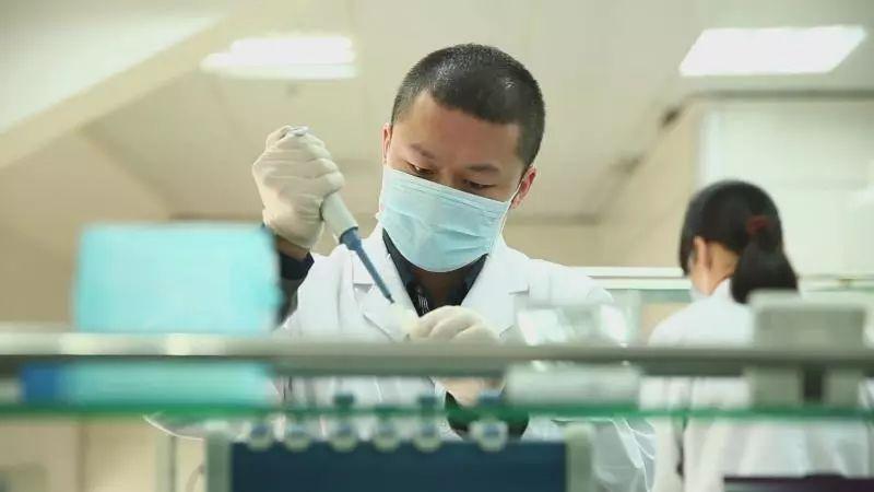 广州复大医院专家纳米刀研究怎么样：发表40多篇SCI论文