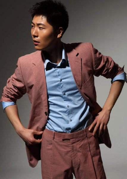 共产党人刘少奇