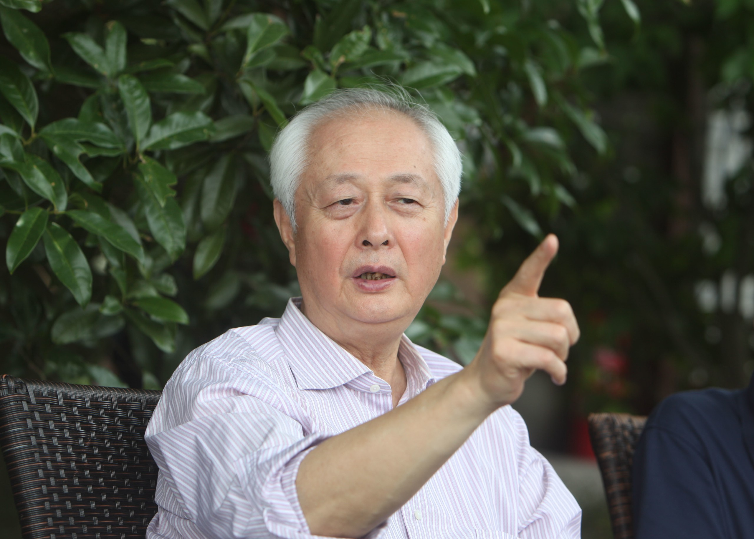赵季平