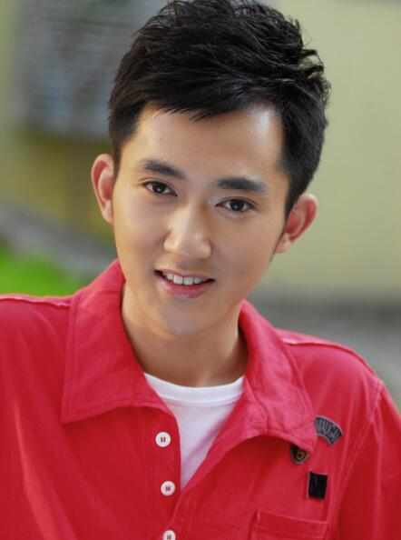 共产党人刘少奇