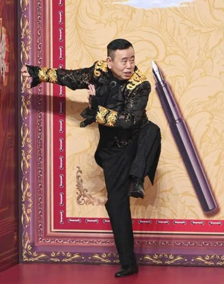 潘长江