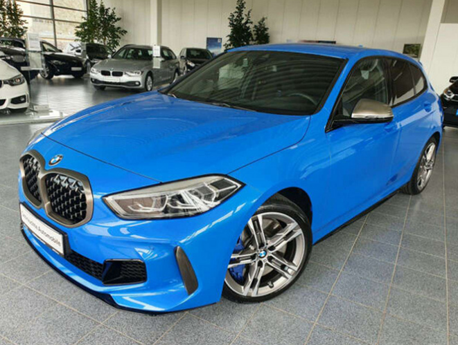 宝马M135i
