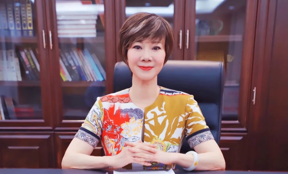 曹燕华