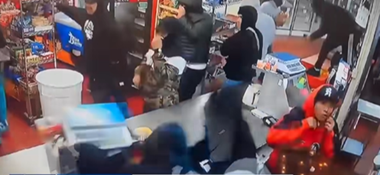 1·2美国加州食品店打劫事件