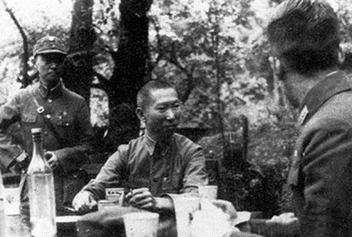 长沙会战中薛岳会见记者