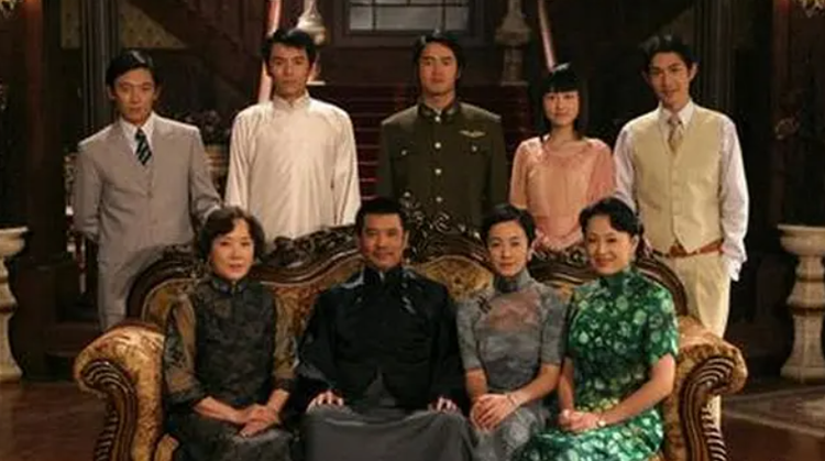天涯咫尺