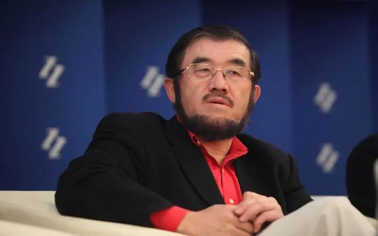 吴鹰ut斯达康公司创始人