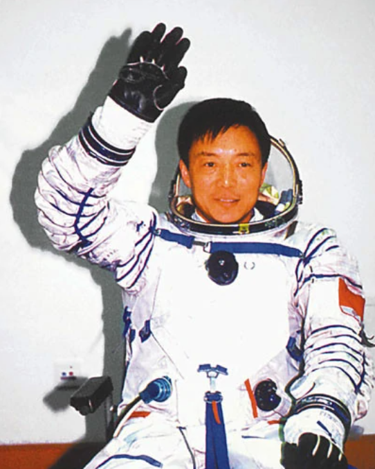 李庆龙