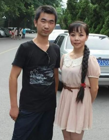 王二妮丈夫1.png