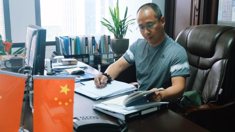 李国辉