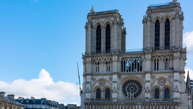 巴黎圣母院