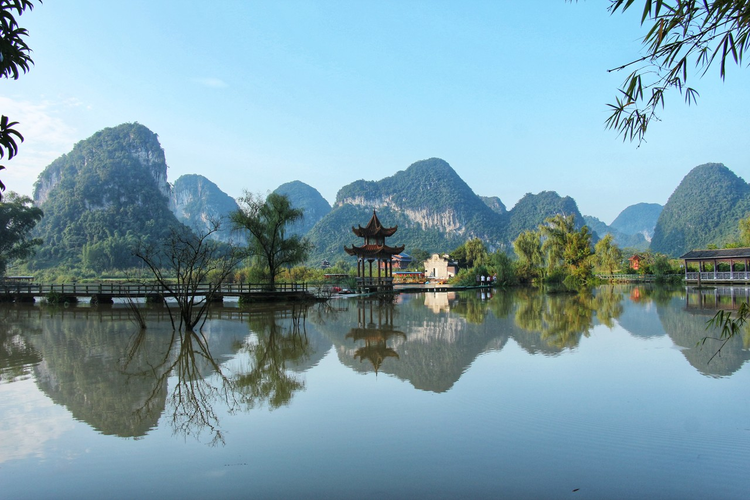 靖西鹅泉景色