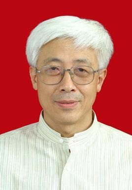 李伟