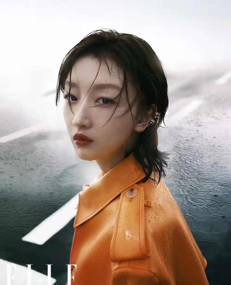 周冬雨