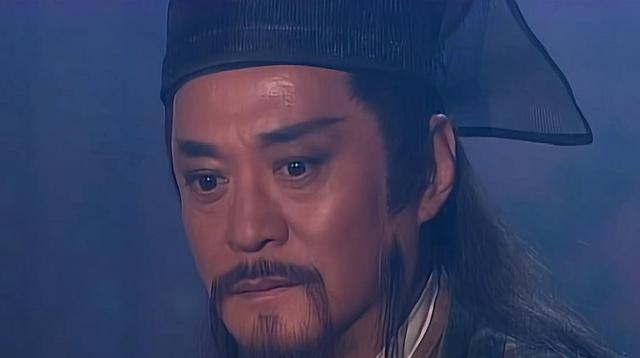 岳不群