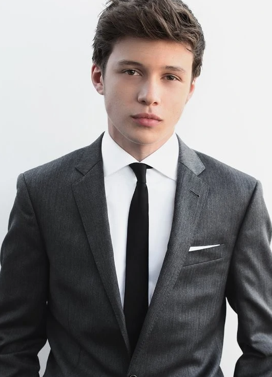 斯蒂芬·亨德森 (美国男演员)