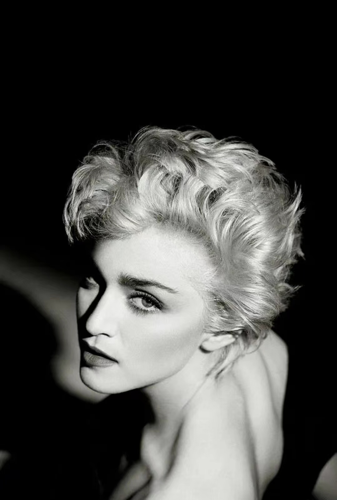 麦当娜·西科尼