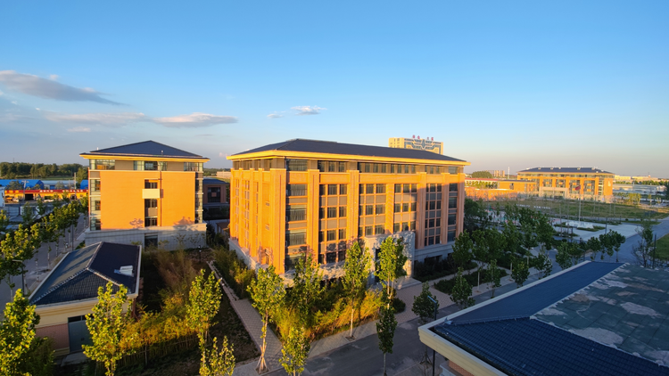 河南女子职业学院