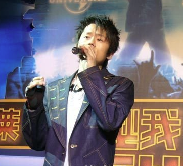 张杰.png
