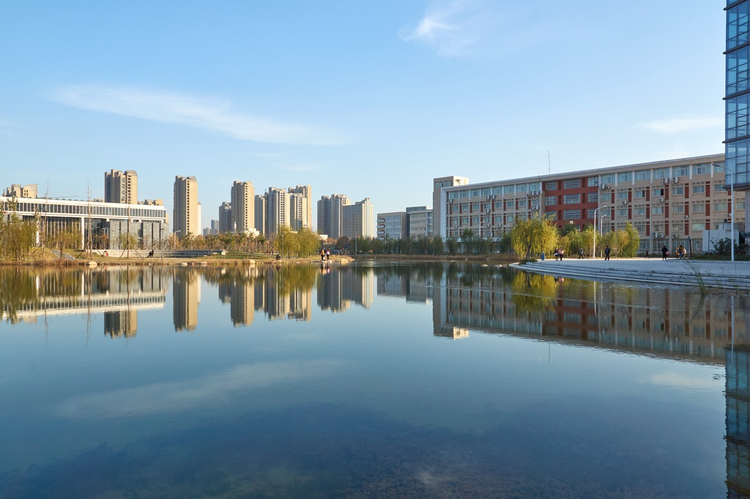 河南工业大学校园风景