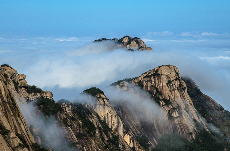 灵山.png