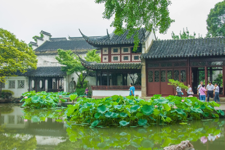 江苏苏州留园，古典园林。.jpeg