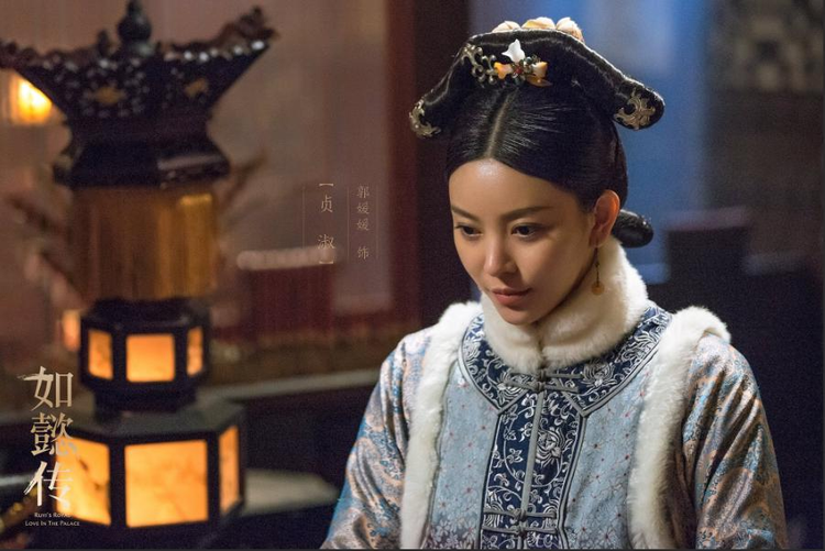 金玉妍的陪嫁侍女,李氏朝鲜(电视剧为北国)医女出身,小说和电视剧均没