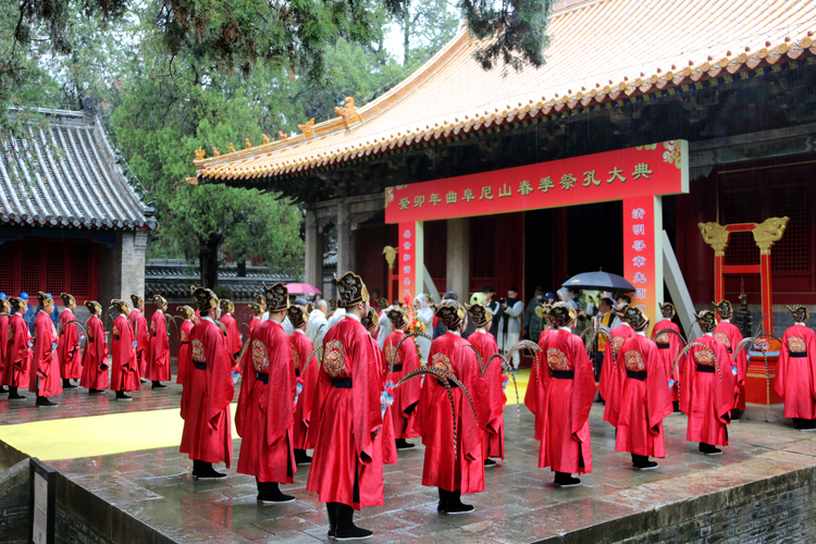 中新社：癸卯年尼山春季祭孔大典在山东曲阜举行
