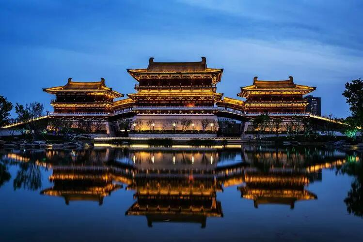 九洲池