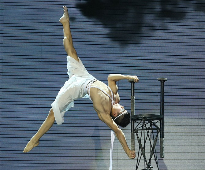 李振宇