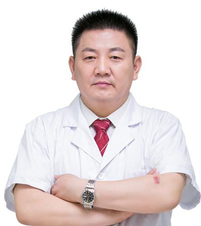 李明