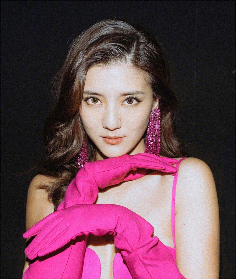 狮子山下的故事