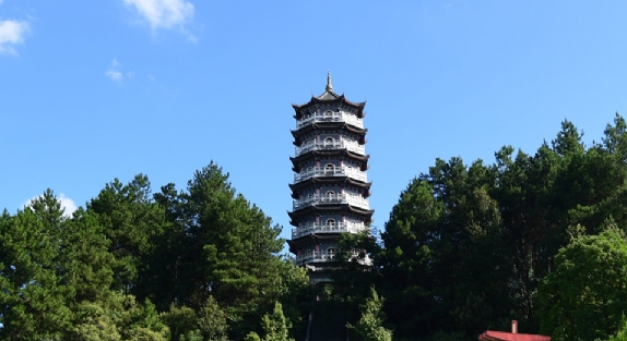 多彩毛南城.png