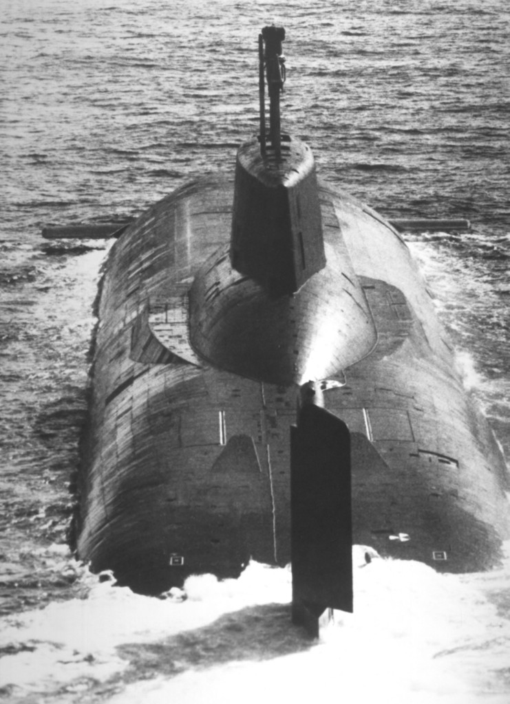 941型战略核潜艇