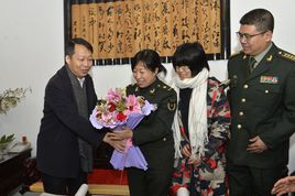王金丽