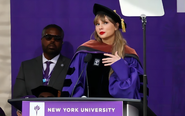 泰勒·斯威夫特