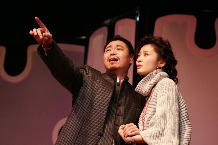 贾宏[国家二级演员]
