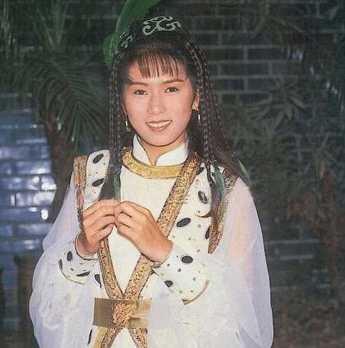 罗慧娟.jpeg