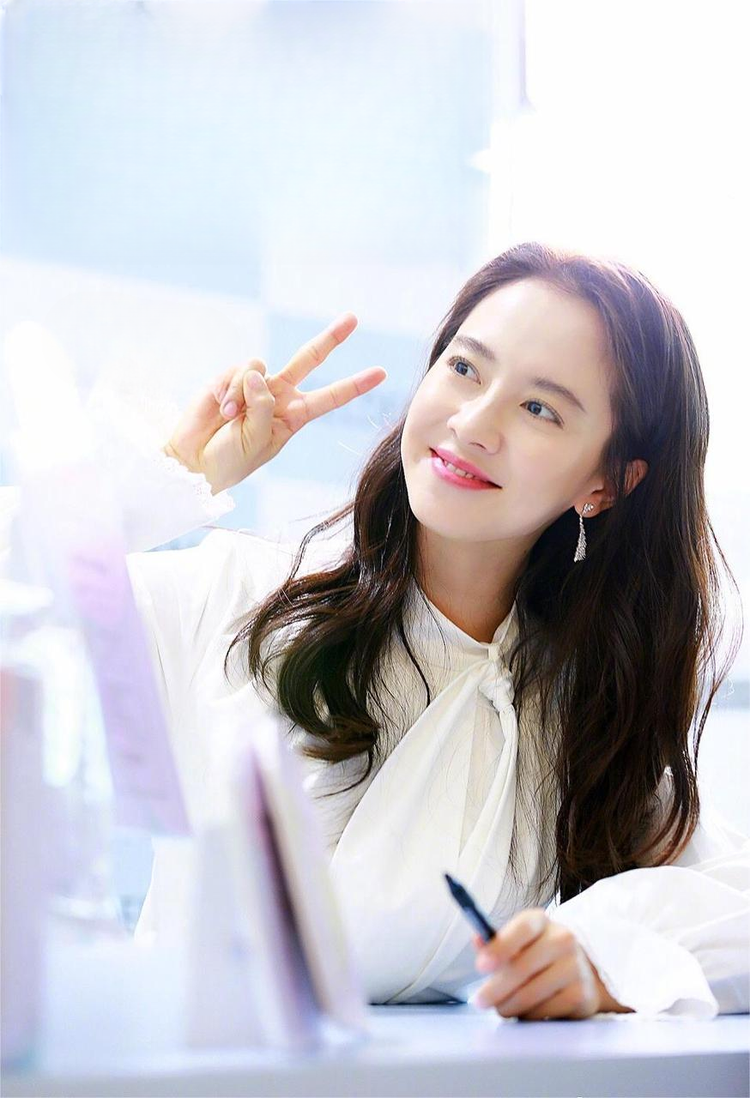 女高怪谈3：狐狸阶梯