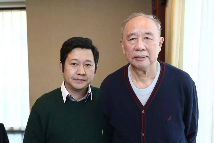 牟其中