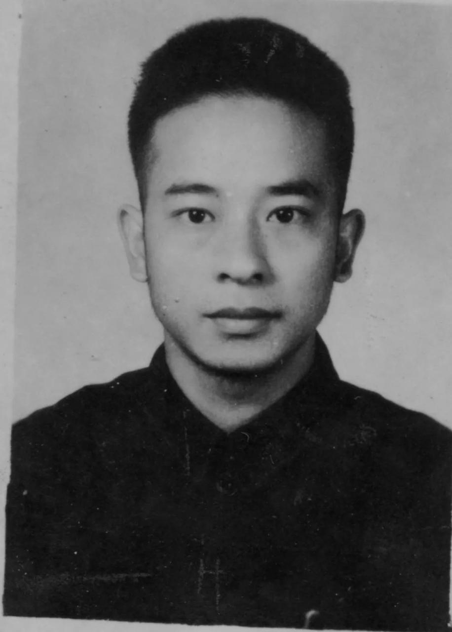 罗广斌