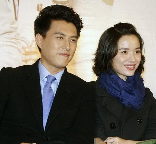 靳东
