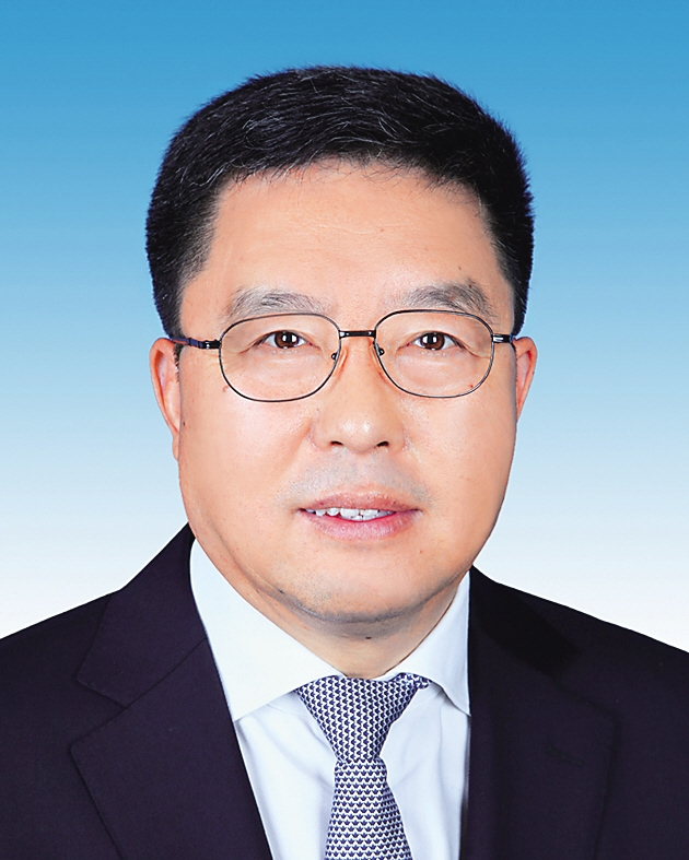 毛万春