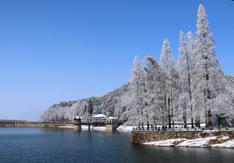 芦林湖（芦林水库）.jpeg