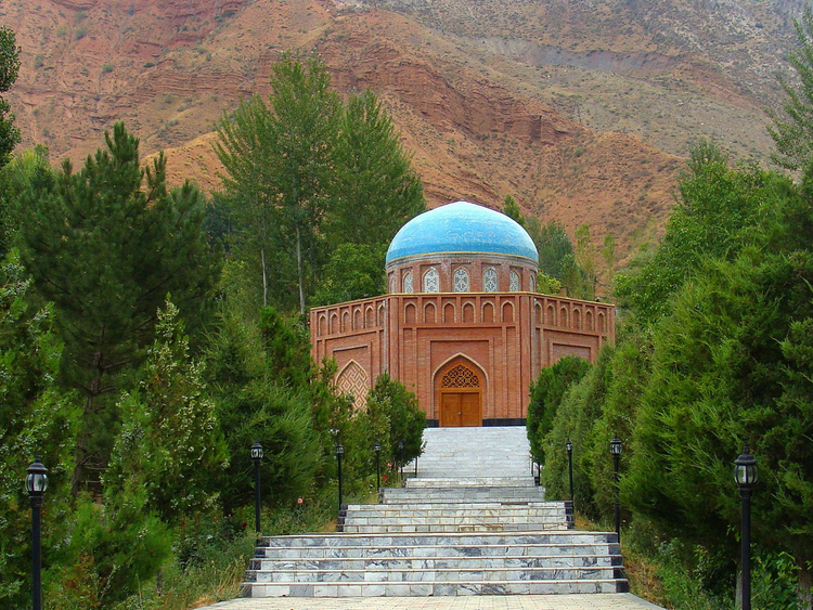 Rudaki_Tomb_in_Panjkent-after_restored.jpeg