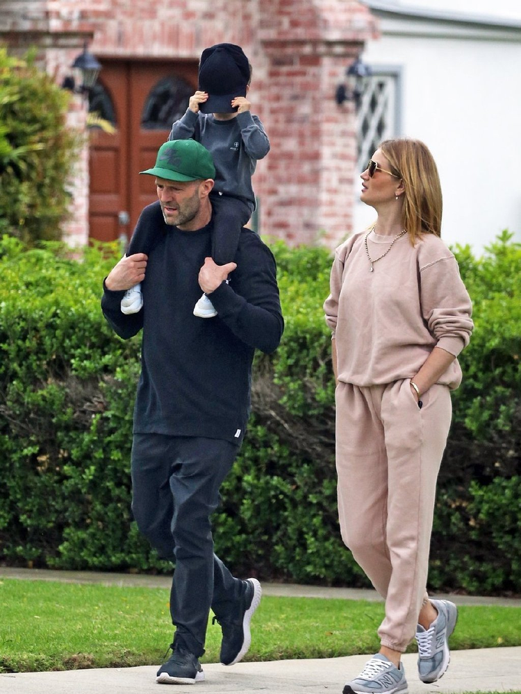 罗茜·汉丁顿-惠特莉