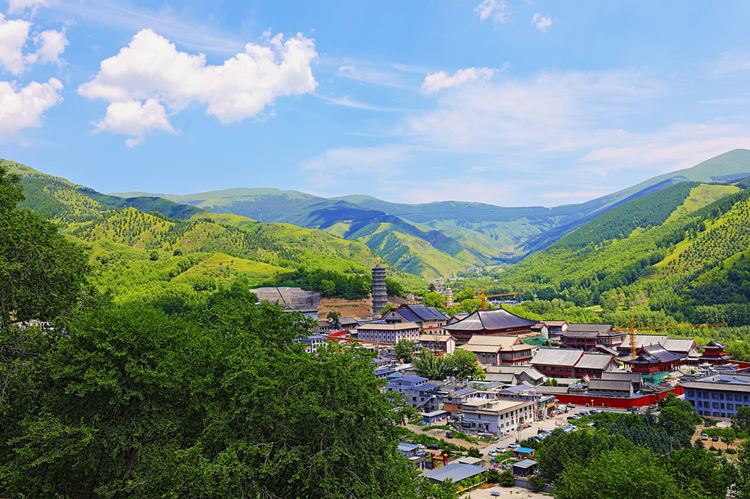 山西五台山菩萨顶万佛阁塔院寺大文殊寺黛螺顶环穿