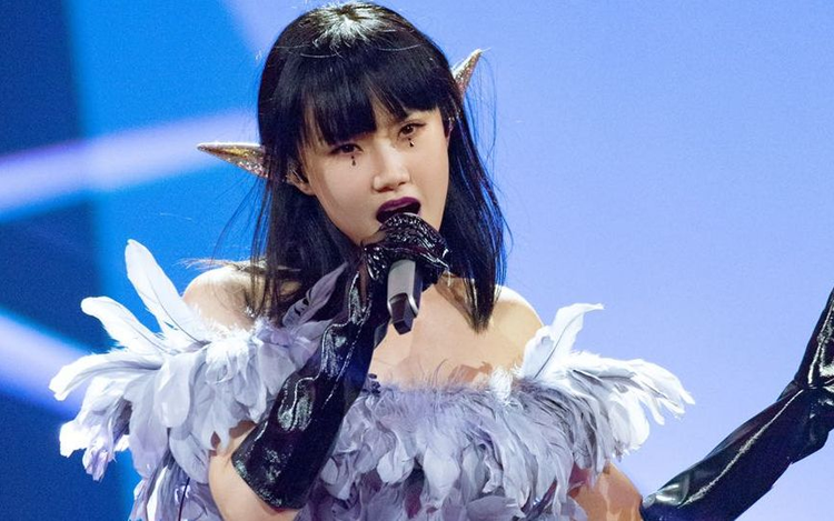 黄龄