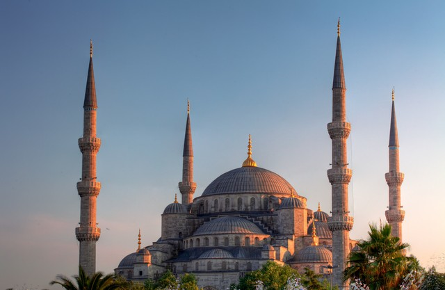 蓝色清真寺，土耳其伊斯坦布尔的艺术杰作。Blue Mosque, art masterpiece of Istanbul, Turkey..jpeg