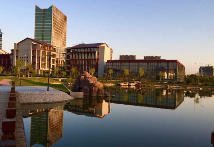 河南艺术职业学院